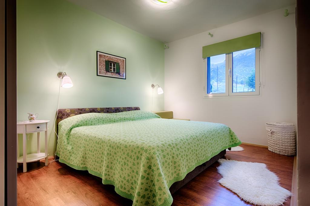 Apartments Popaj Комижа Экстерьер фото