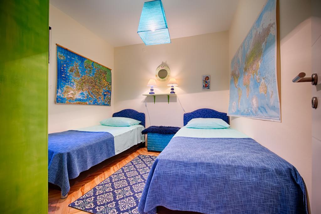 Apartments Popaj Комижа Экстерьер фото
