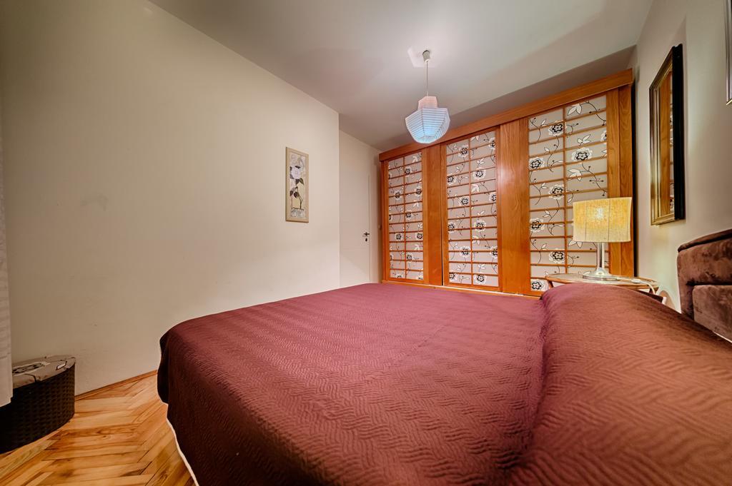 Apartments Popaj Комижа Экстерьер фото